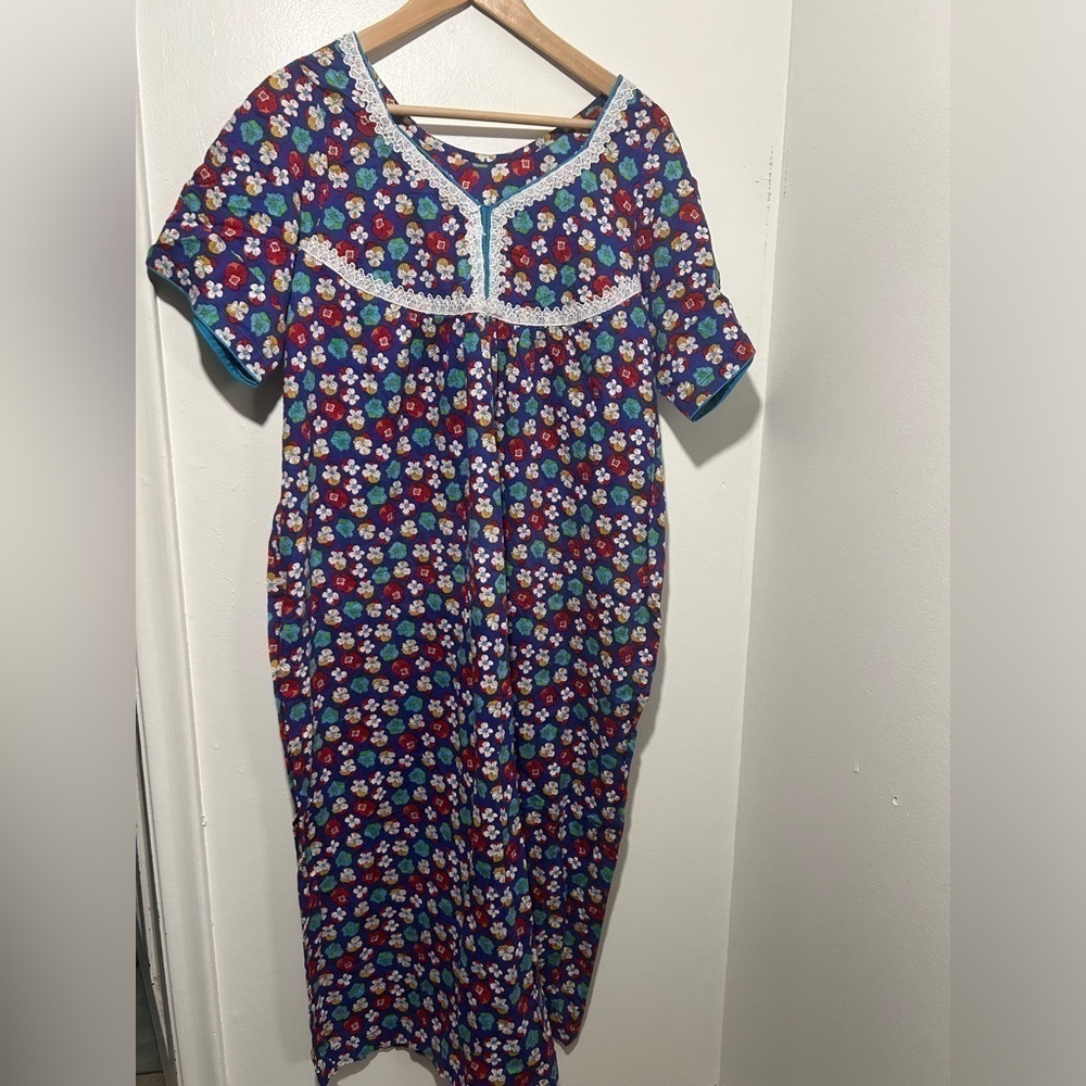 Hand made cotton house dress size L